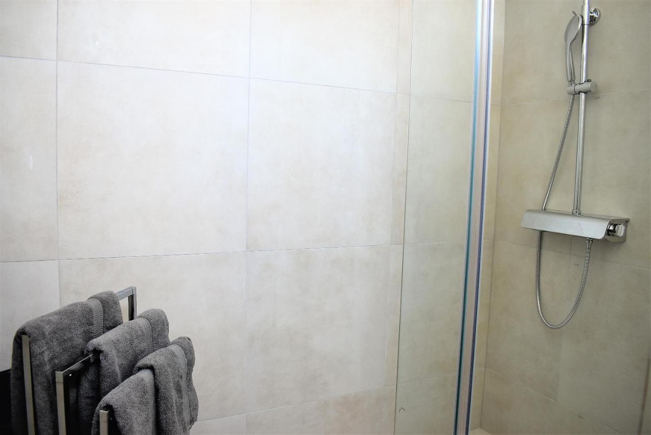 Apartment Aci Marina Rab Banjol Exterior photo