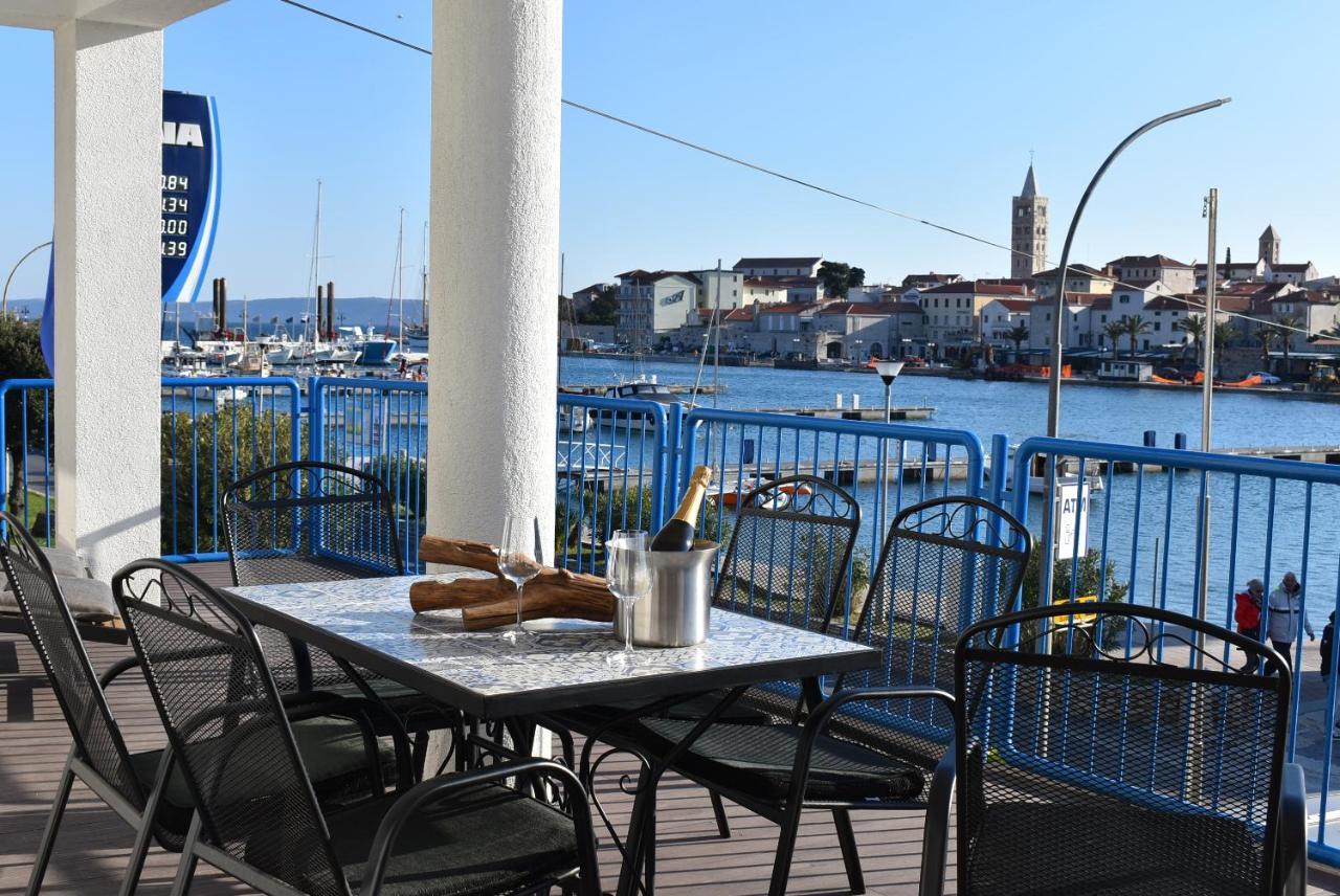 Apartment Aci Marina Rab Banjol Exterior photo
