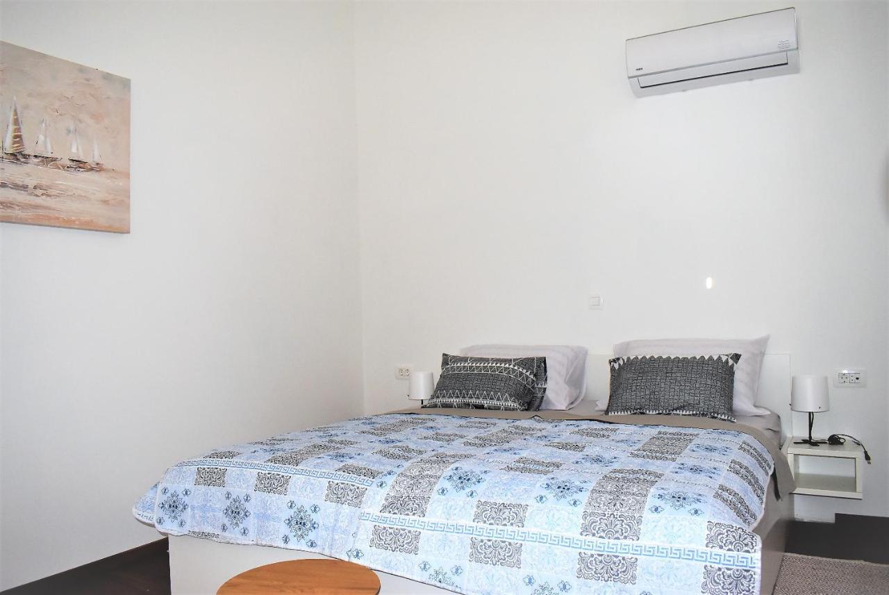 Apartment Aci Marina Rab Banjol Exterior photo