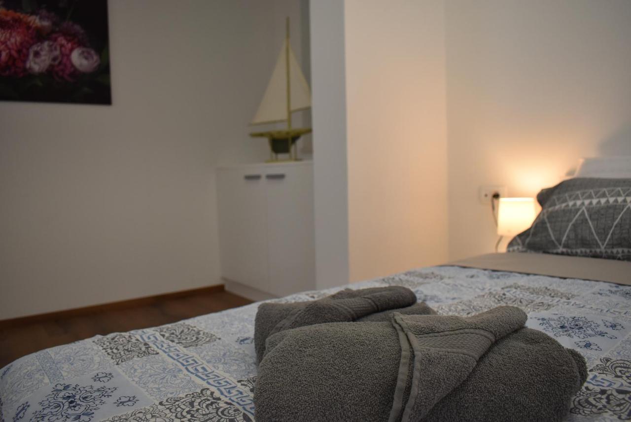 Apartment Aci Marina Rab Banjol Exterior photo